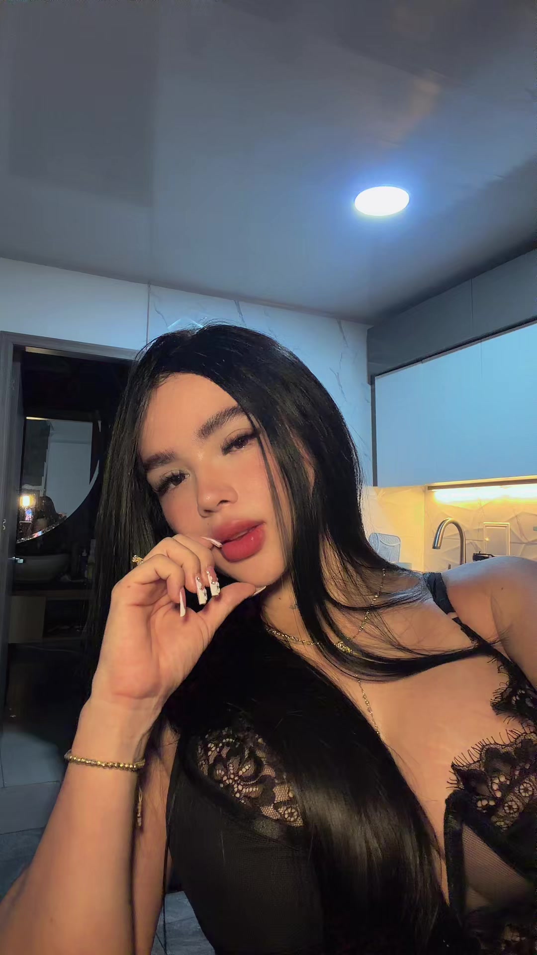 @Emily Ferrer😻🚀