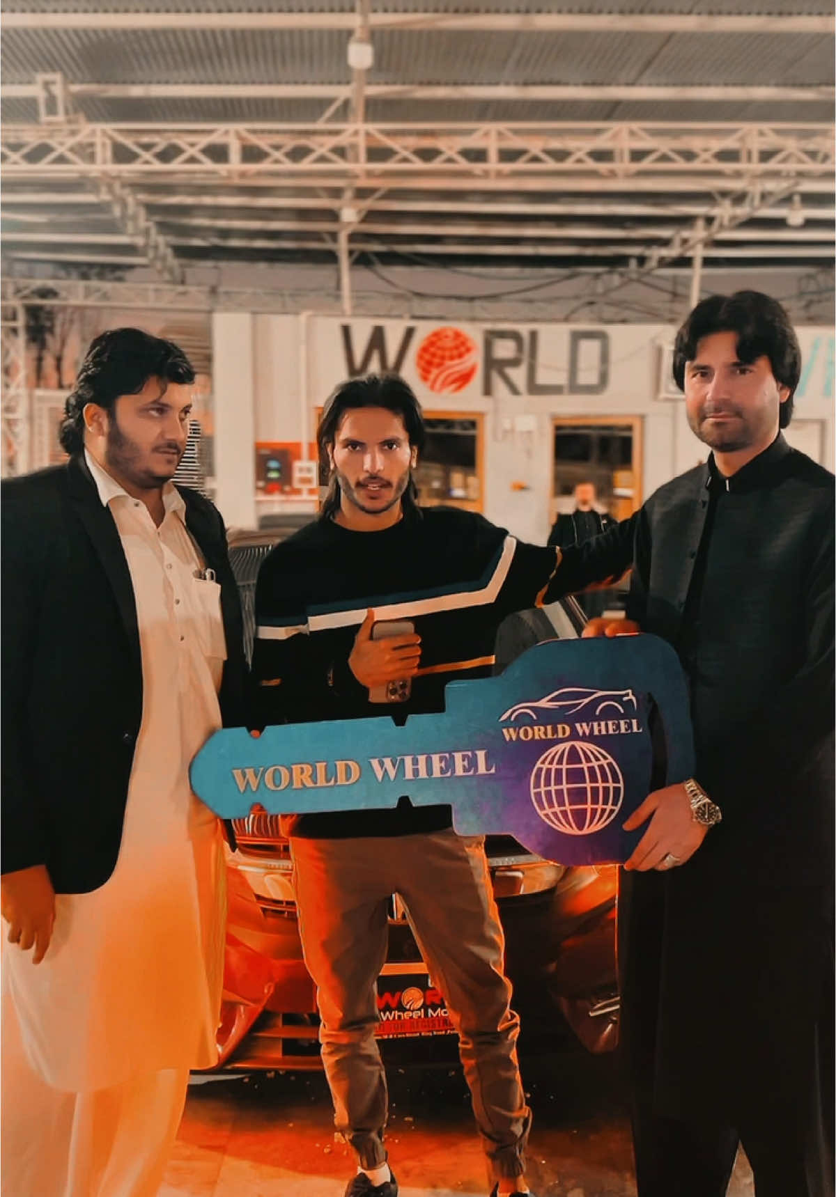 @WORLD 🌍 WHEEL 🛞 MOTORS