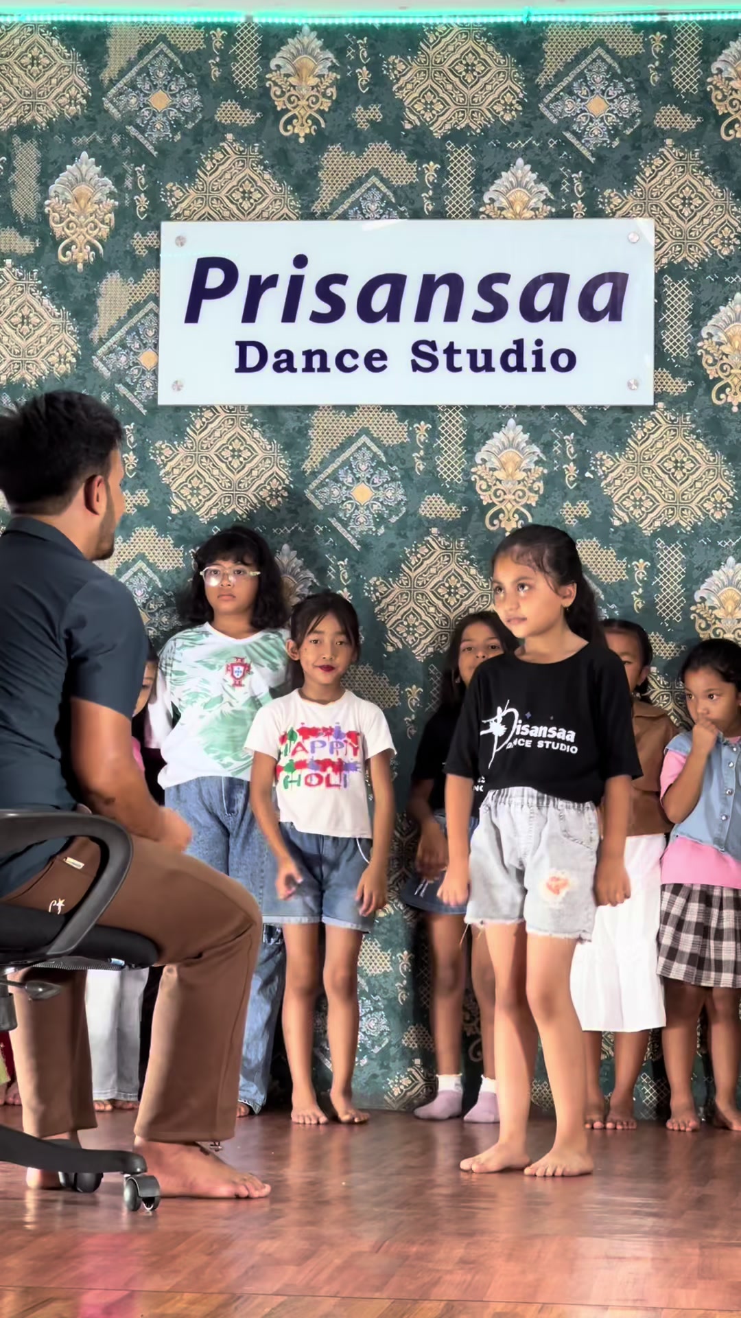 @prisansaa dance studio