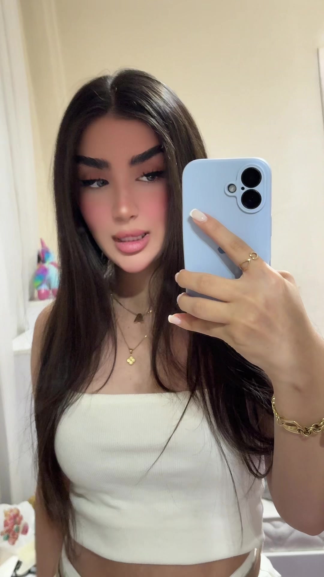 @azinazadipub