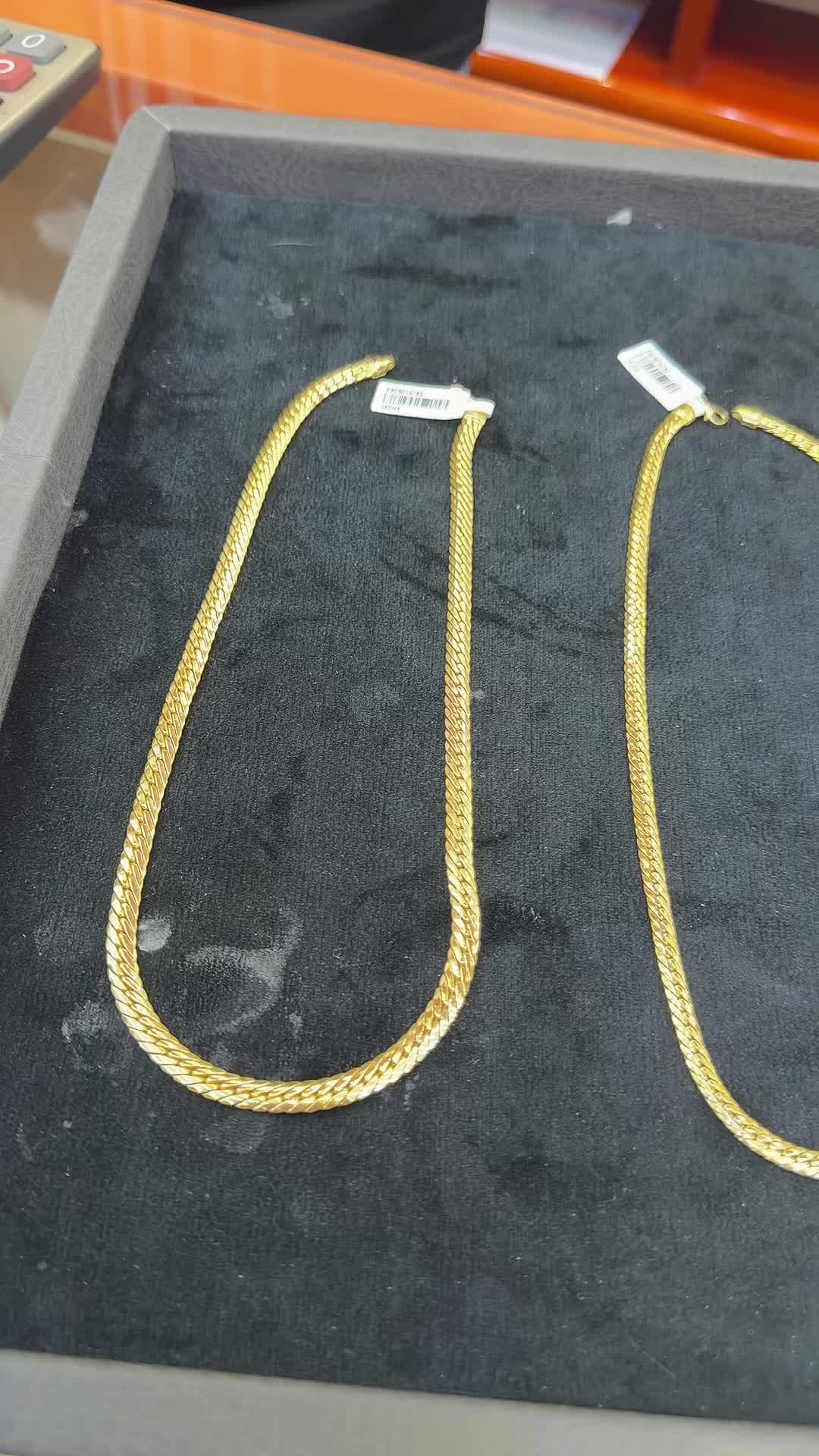@نورة فيرزاتشي