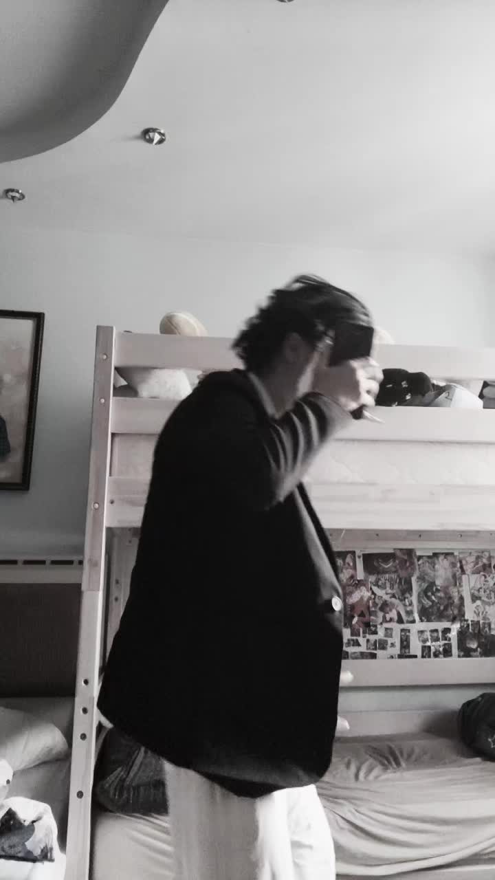 @Матвей усы побрей