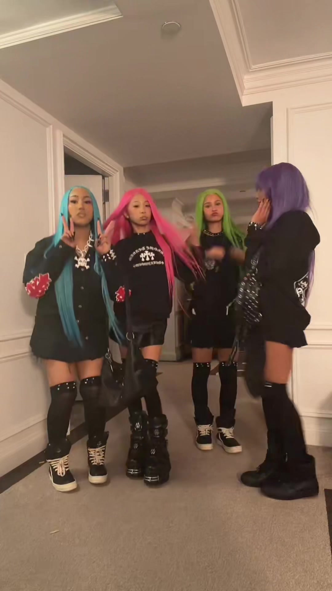 @evergirls