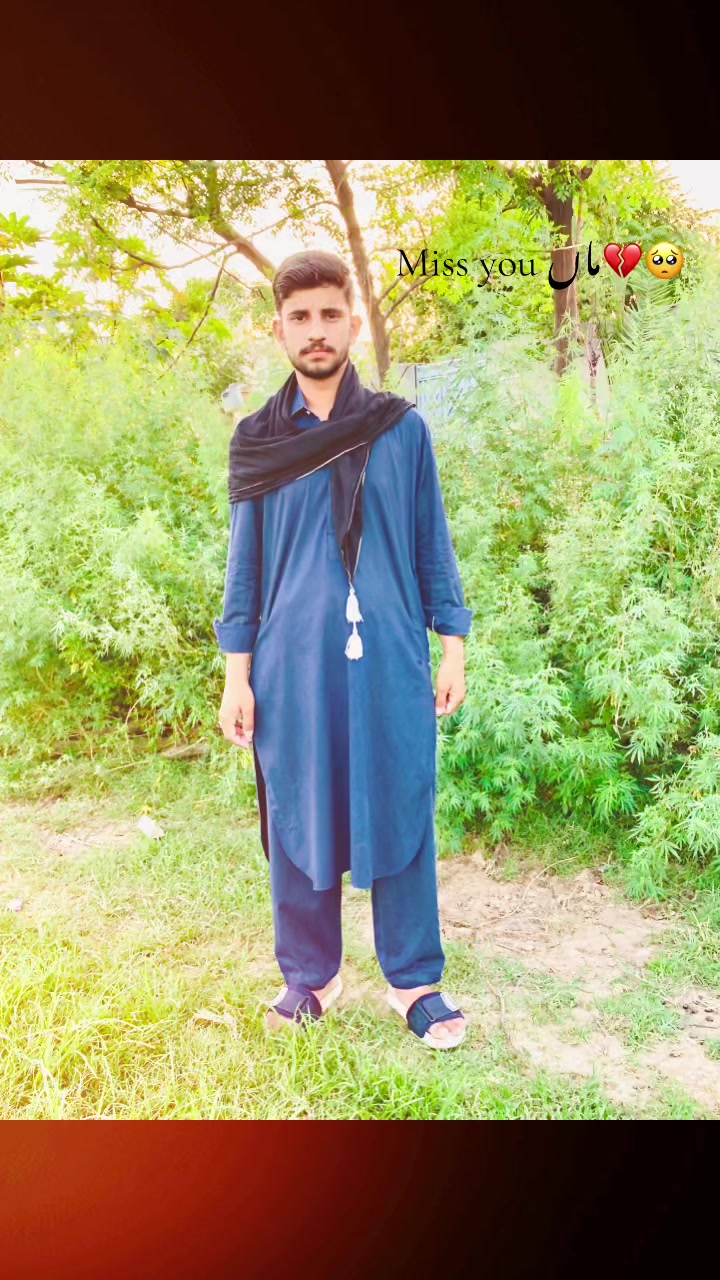 @🍁راجہ حيدر🫀