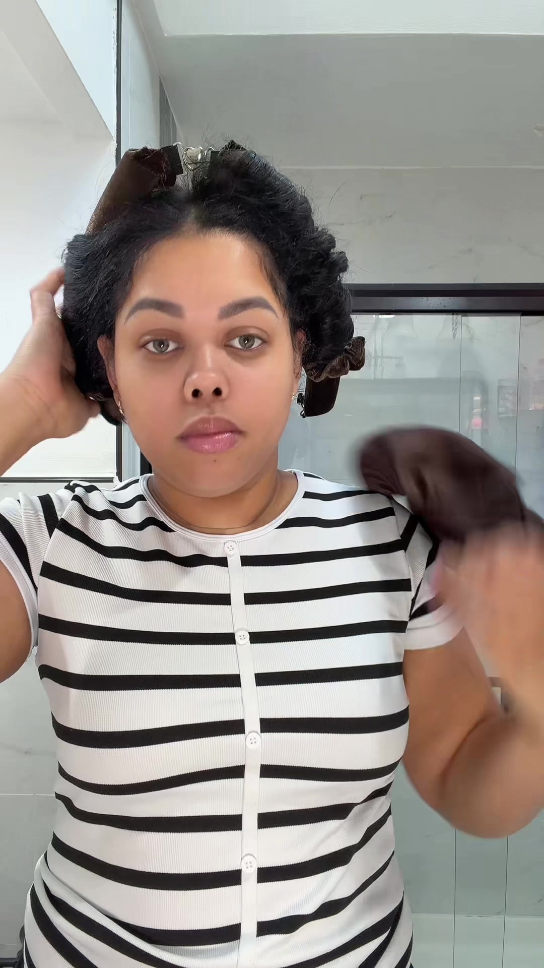 @Nikauris