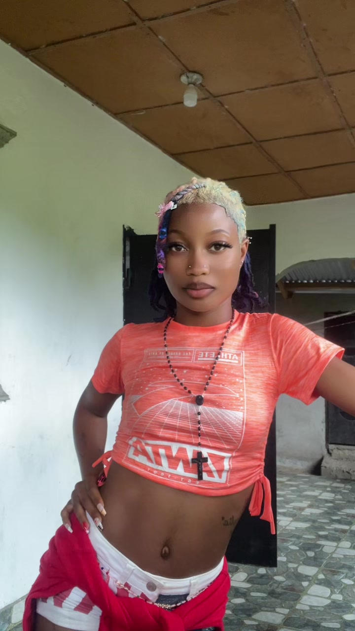 @B&iuml;ll&icirc;&ntilde;&ecirc; DC Queen
