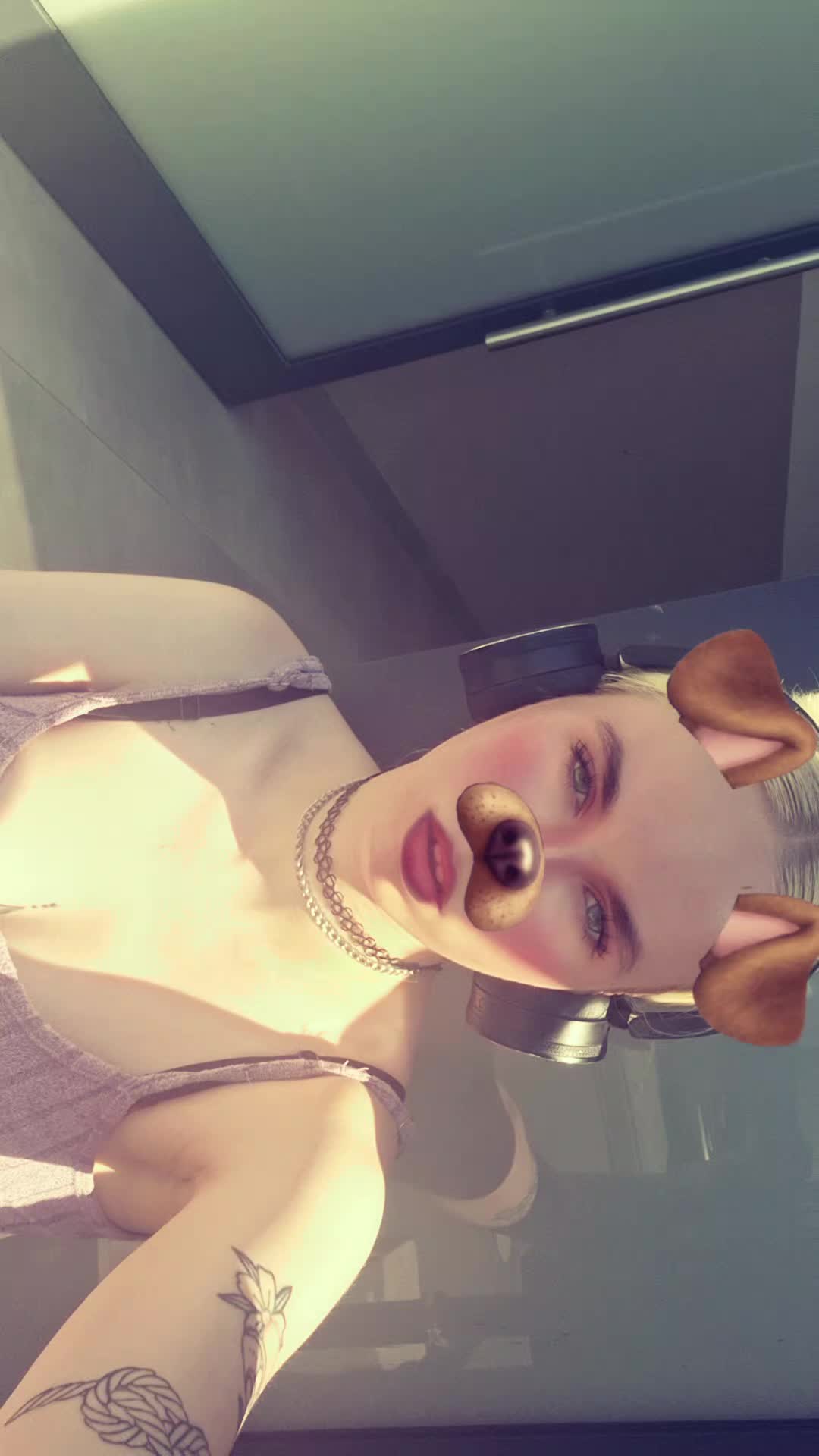 @𝐋𝐢𝐬𝐚