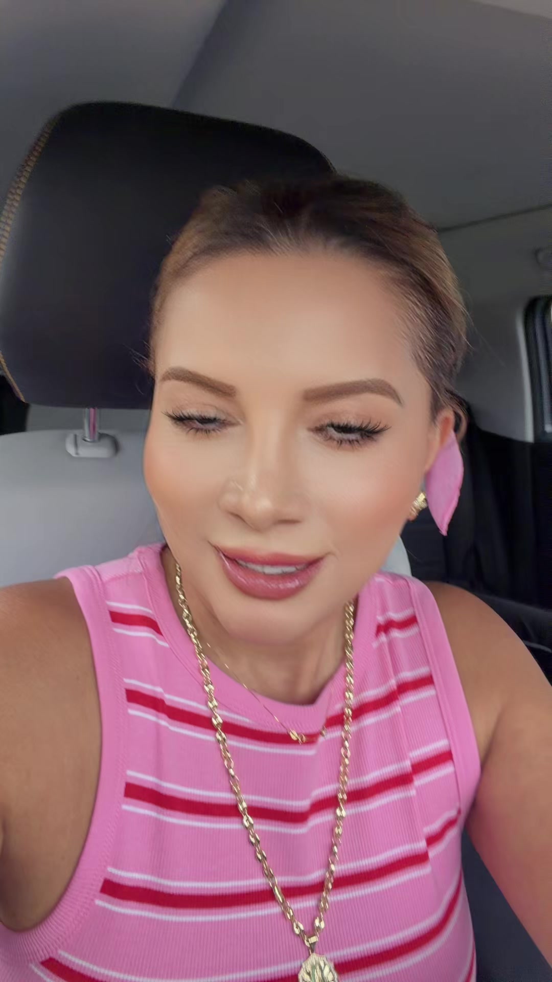@Anna Karyna