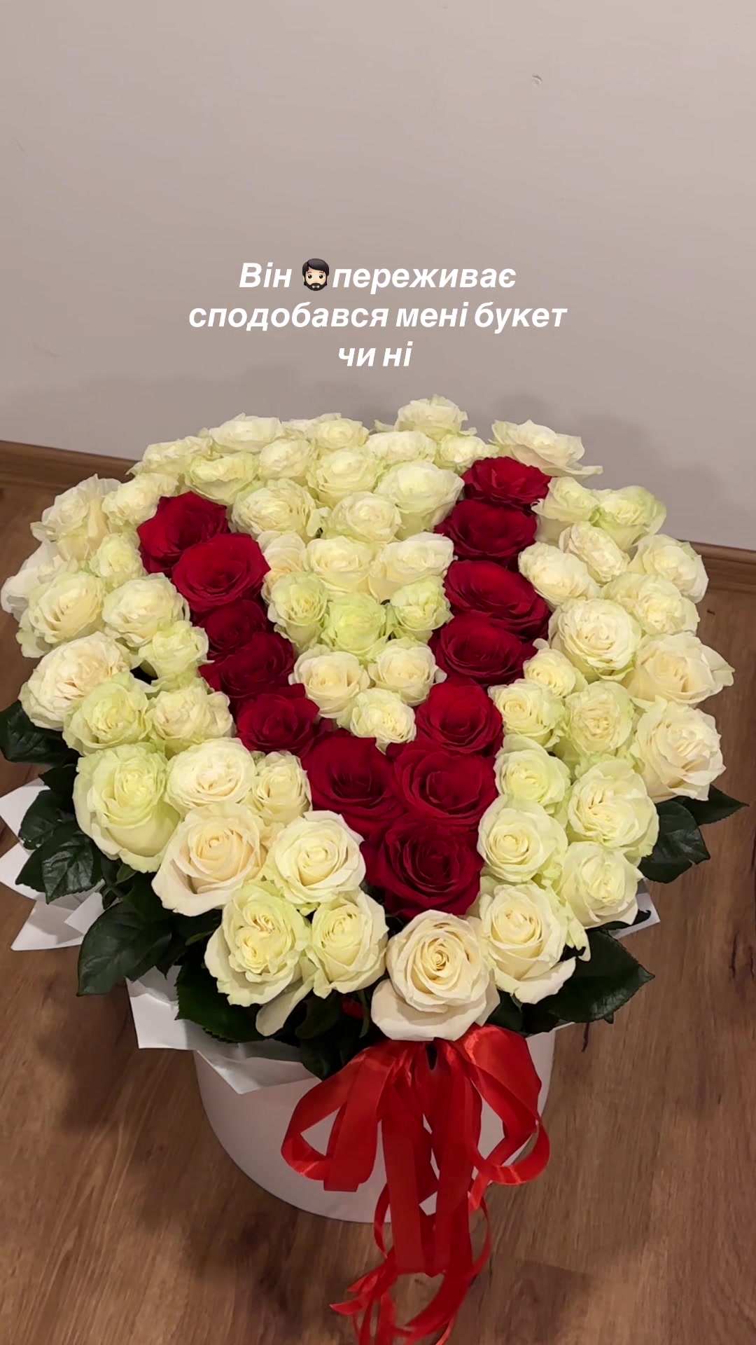 @𝒱