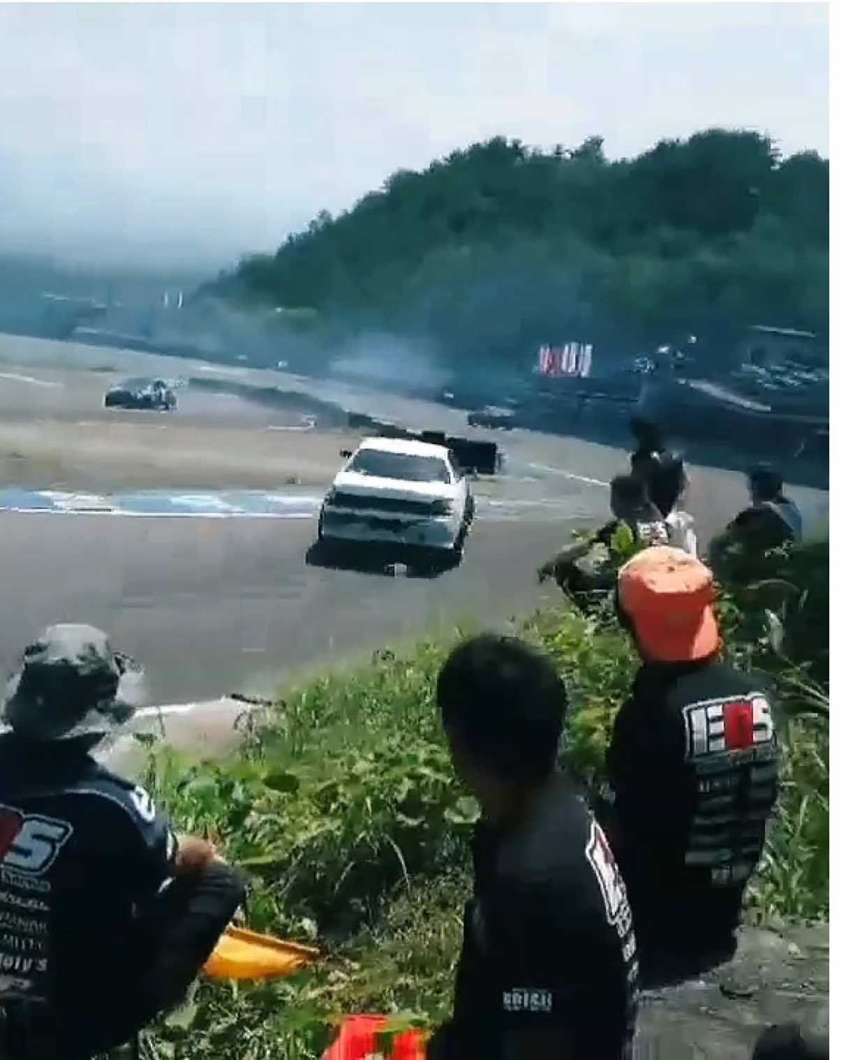 @リン