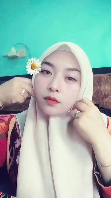 @Adeanie