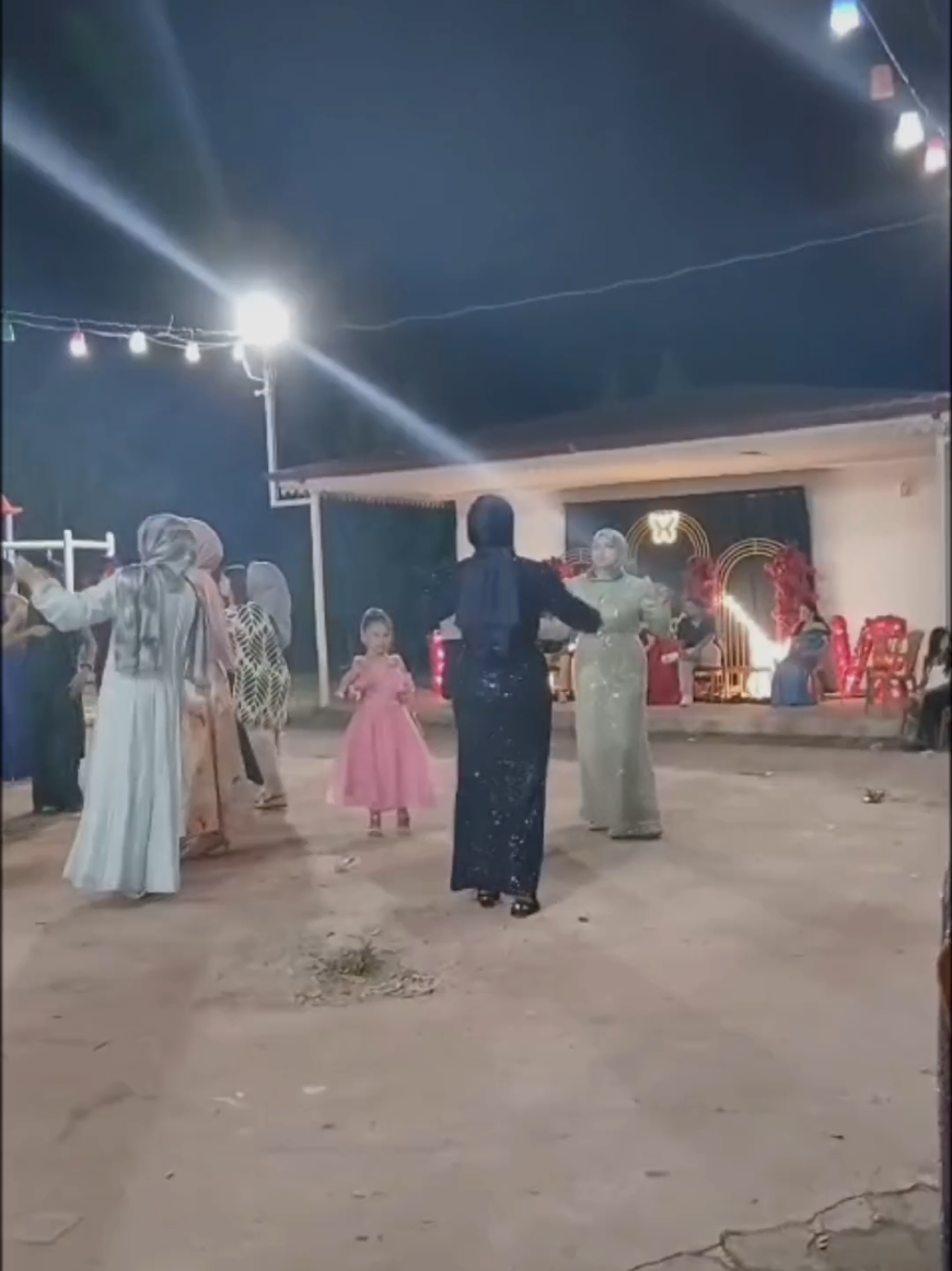 @hilal g&ouml;k&ccedil;e