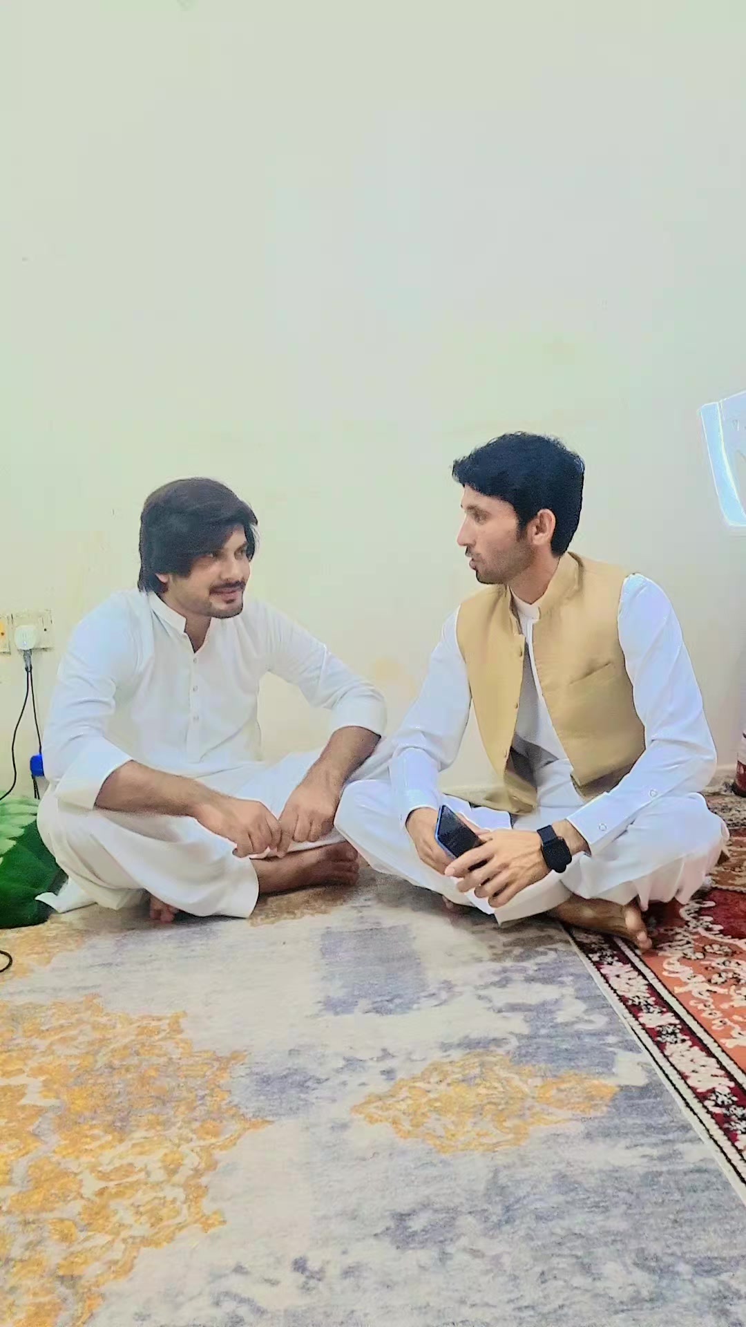 @Abaseen Yousafzai1