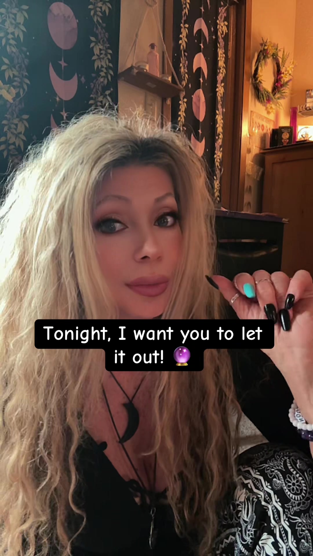 @Moon Mistress Tarot 🌙✨