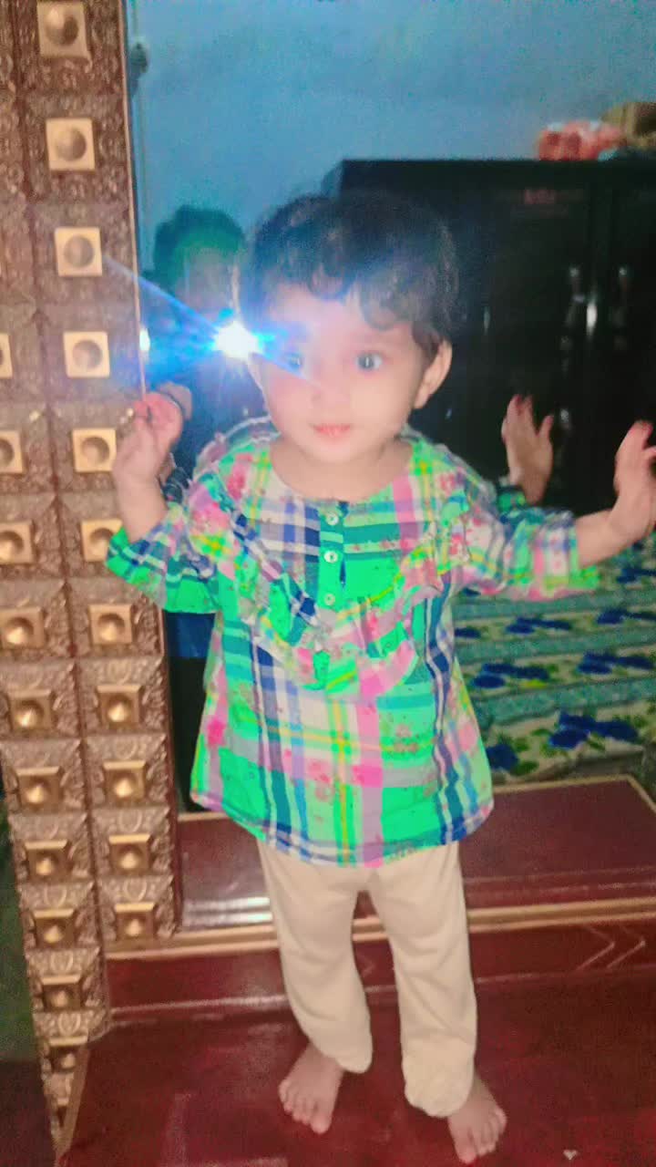 @𝚜𝚑𝚊𝚛𝚊𝚏𝚊𝚝 𝚋𝚑𝚊𝚝𝚝𝚒