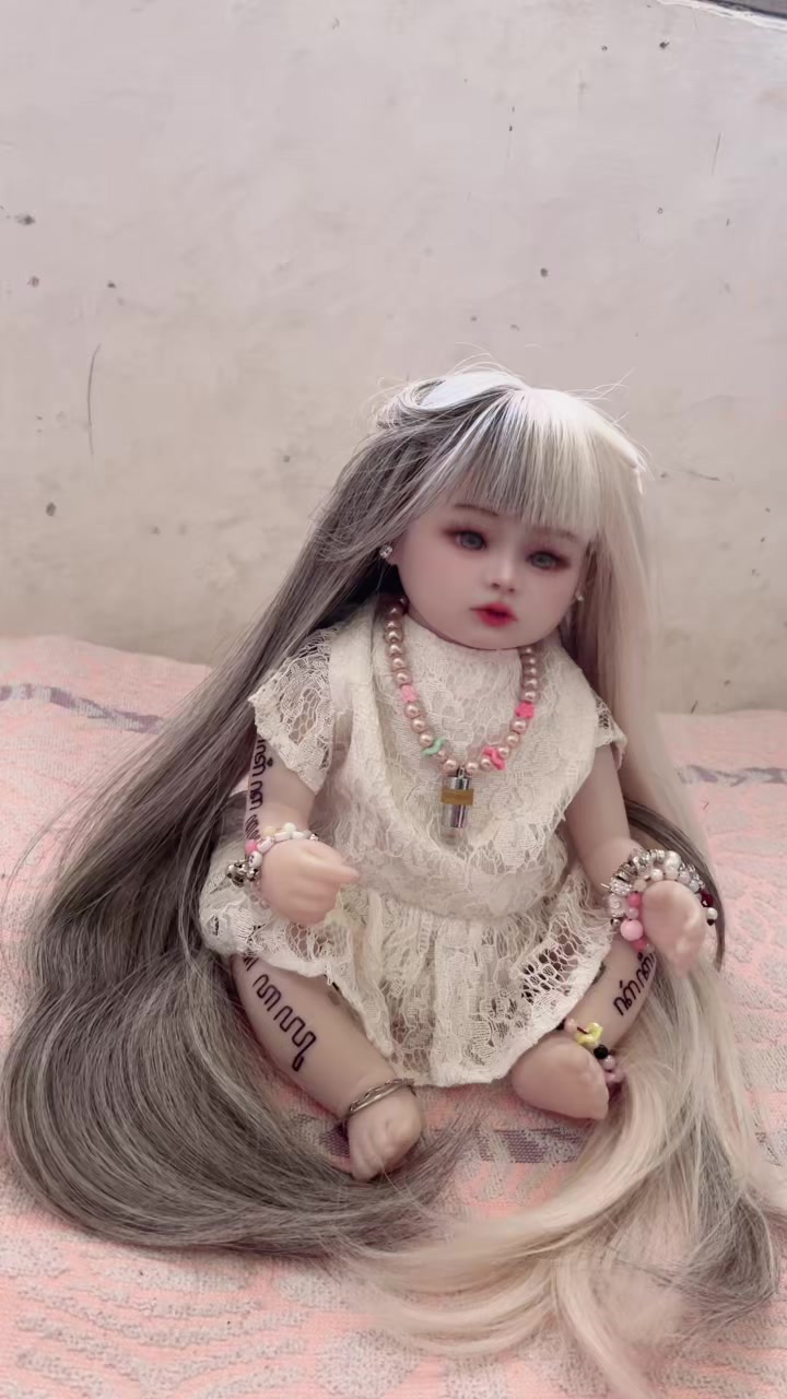 @kartikaahayu