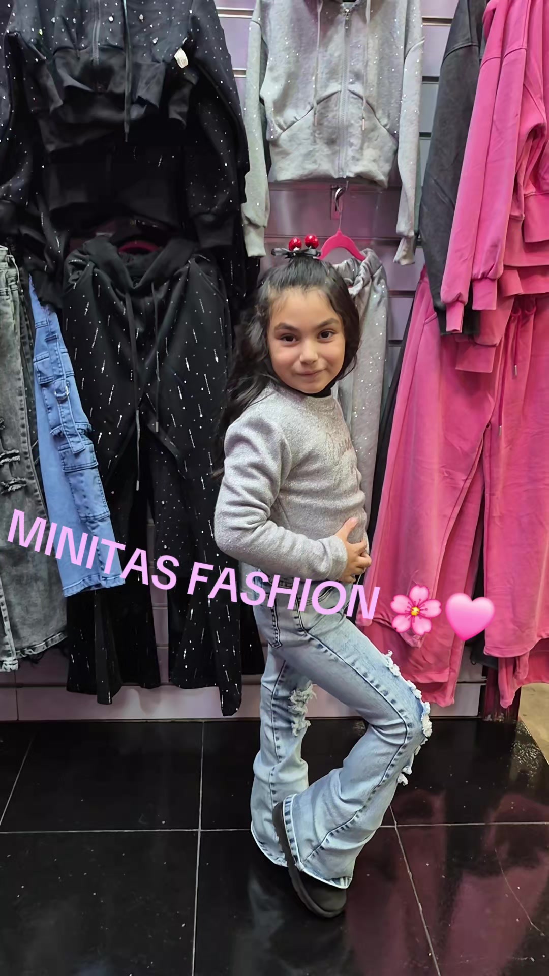 @minitas.fashion