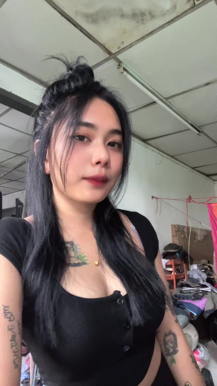 @Tin Zar Naing(Official acc)🌺