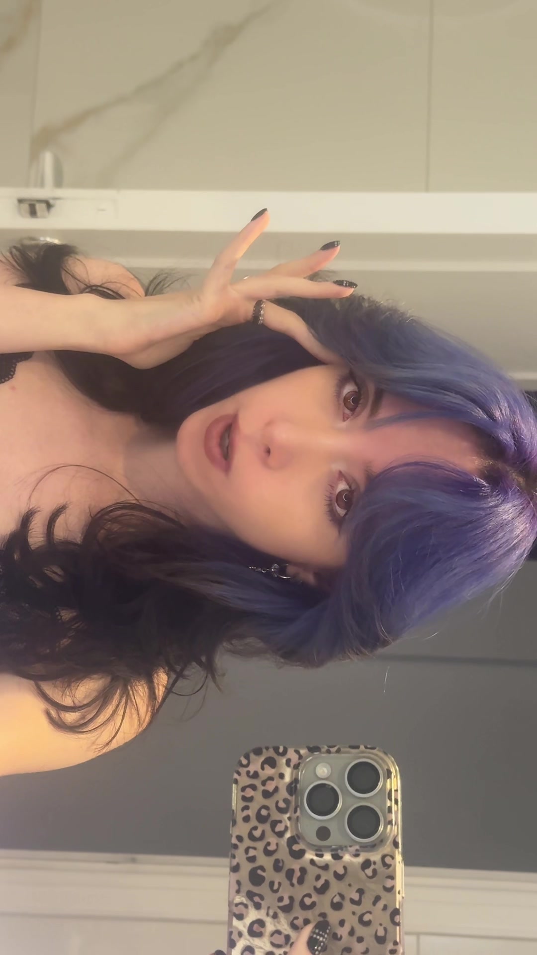 @mik