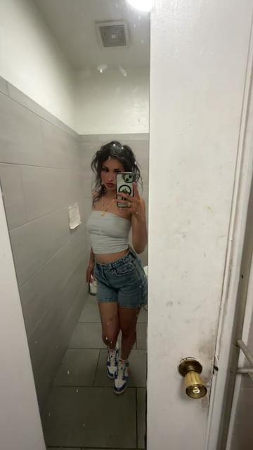 @Ang🌟