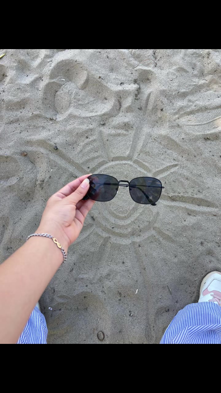 @Denise Lara