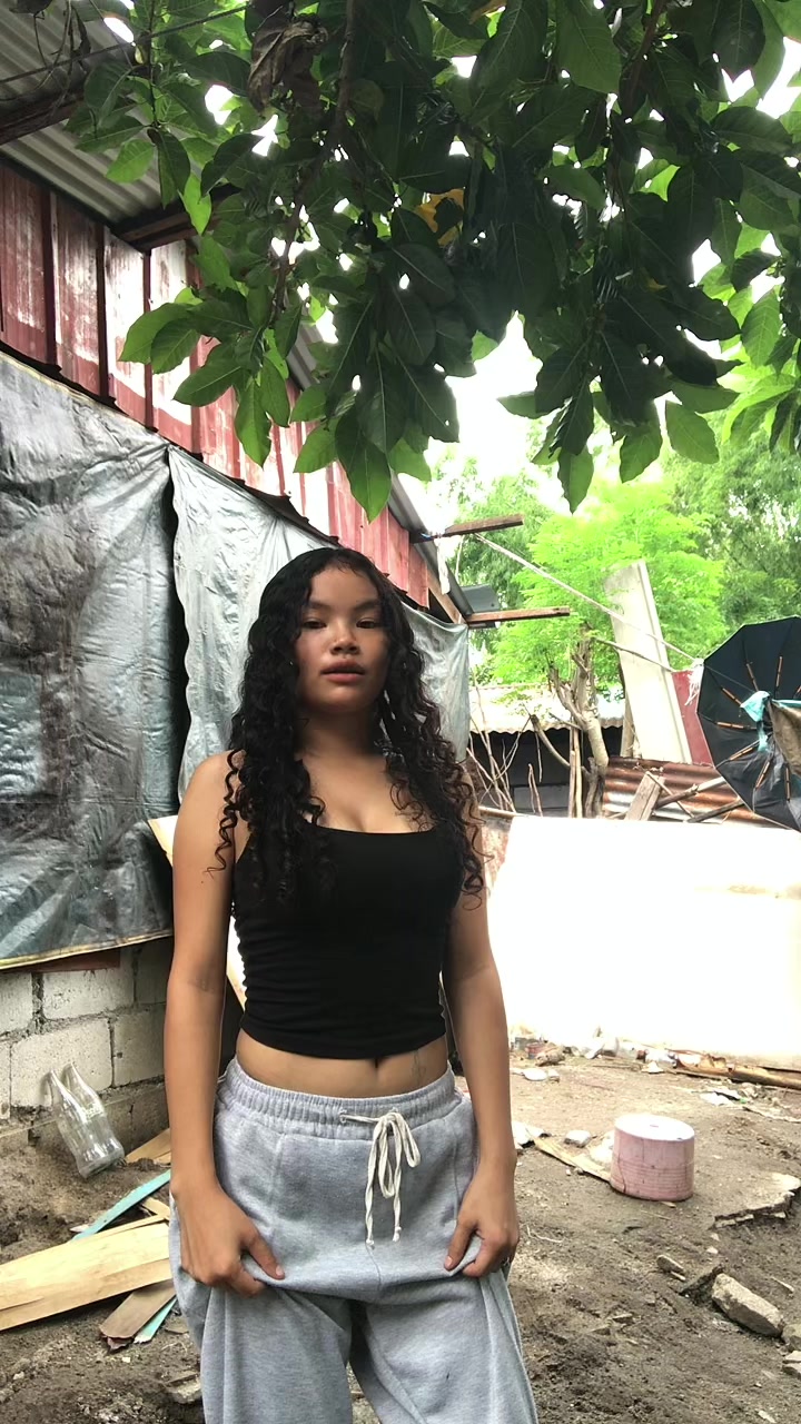 @DANIELLA