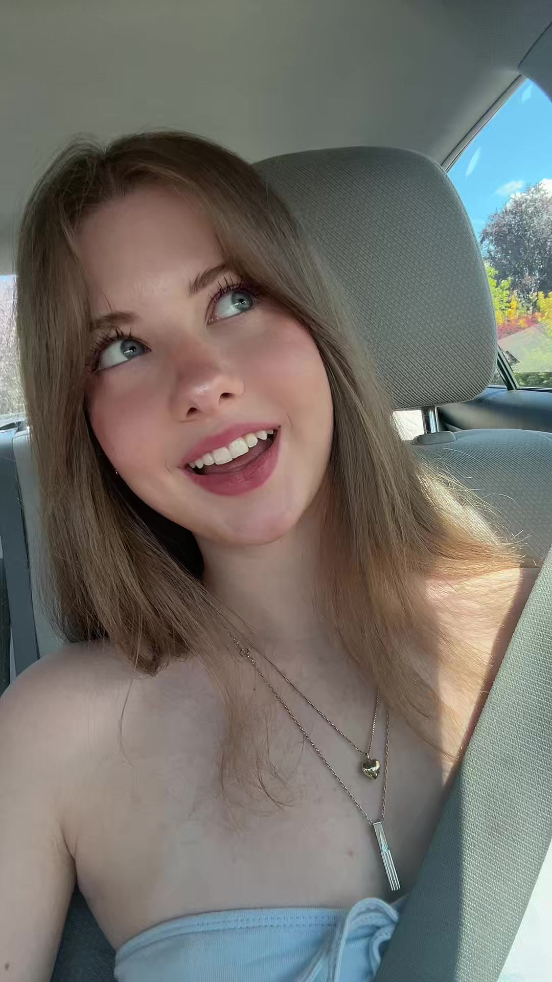 @Julia_Grace
