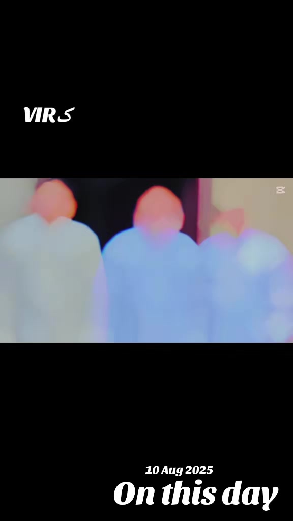 @احمر مشتاق  ورک 🫀✨️😘