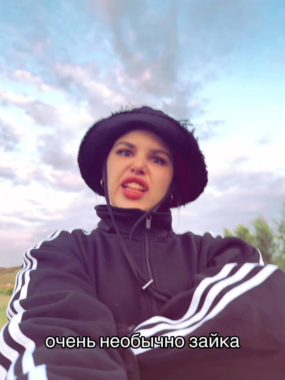@даша