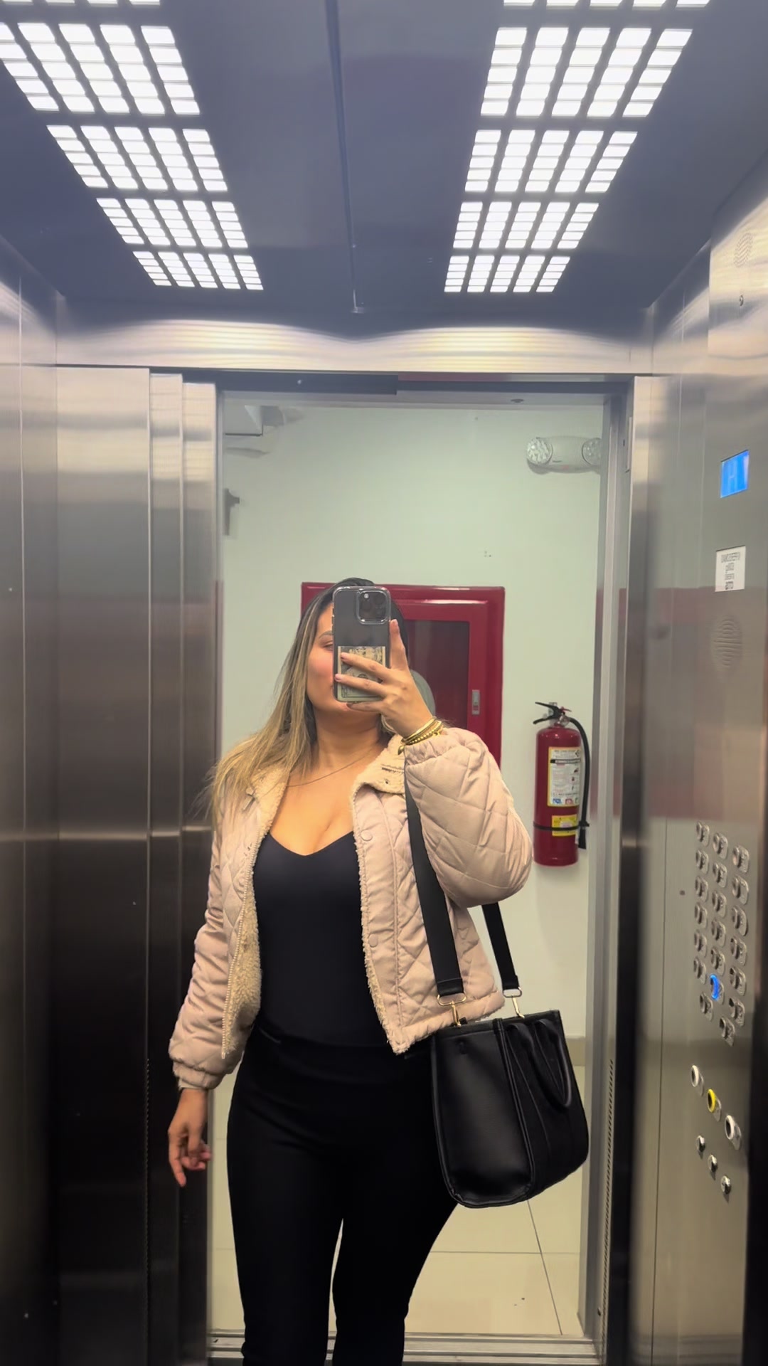 @Ana Rojas