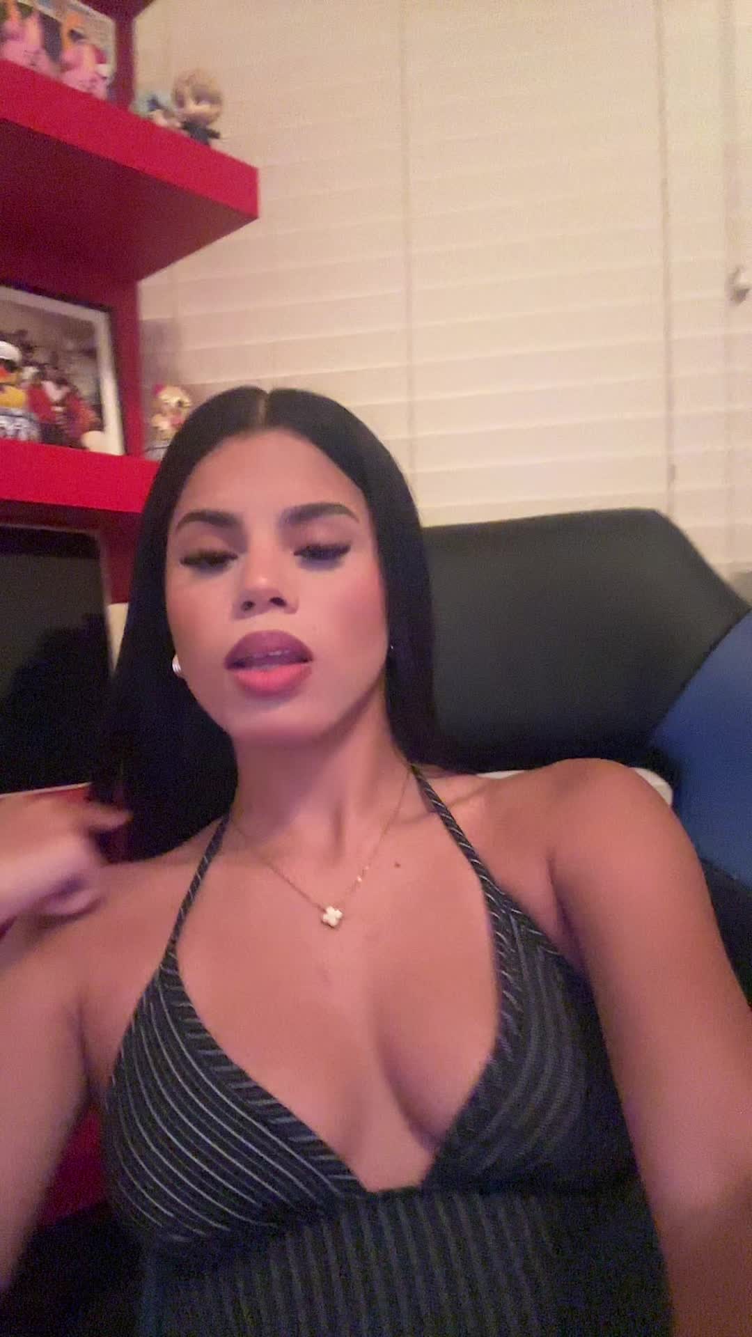 @naomi