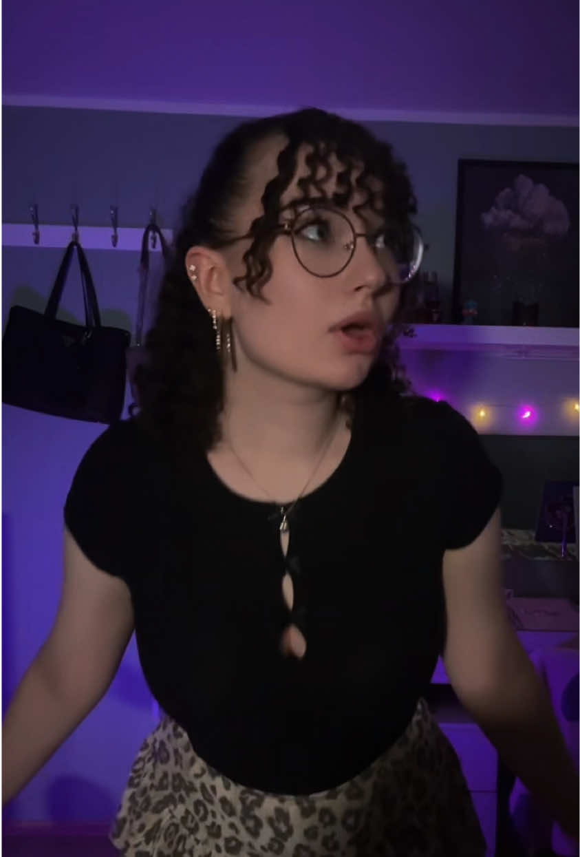 @𝓜𝓲𝓶𝓲 | Streamer