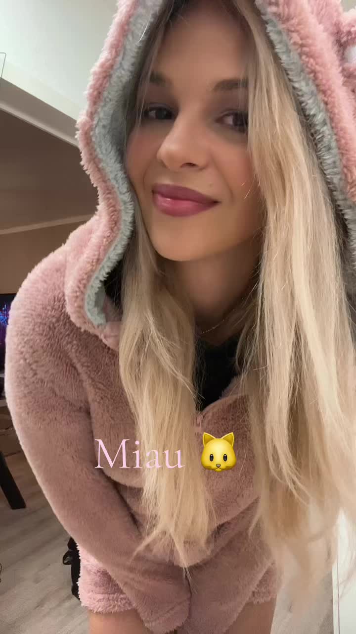 @Jessi_cax3