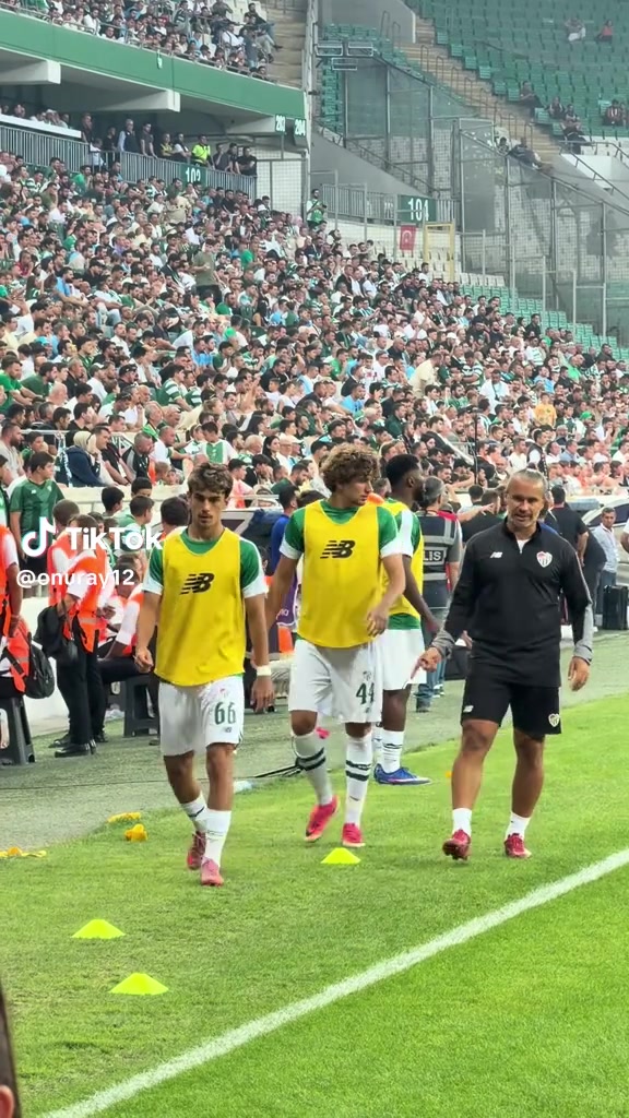 @Büşraa Gülen 🐊