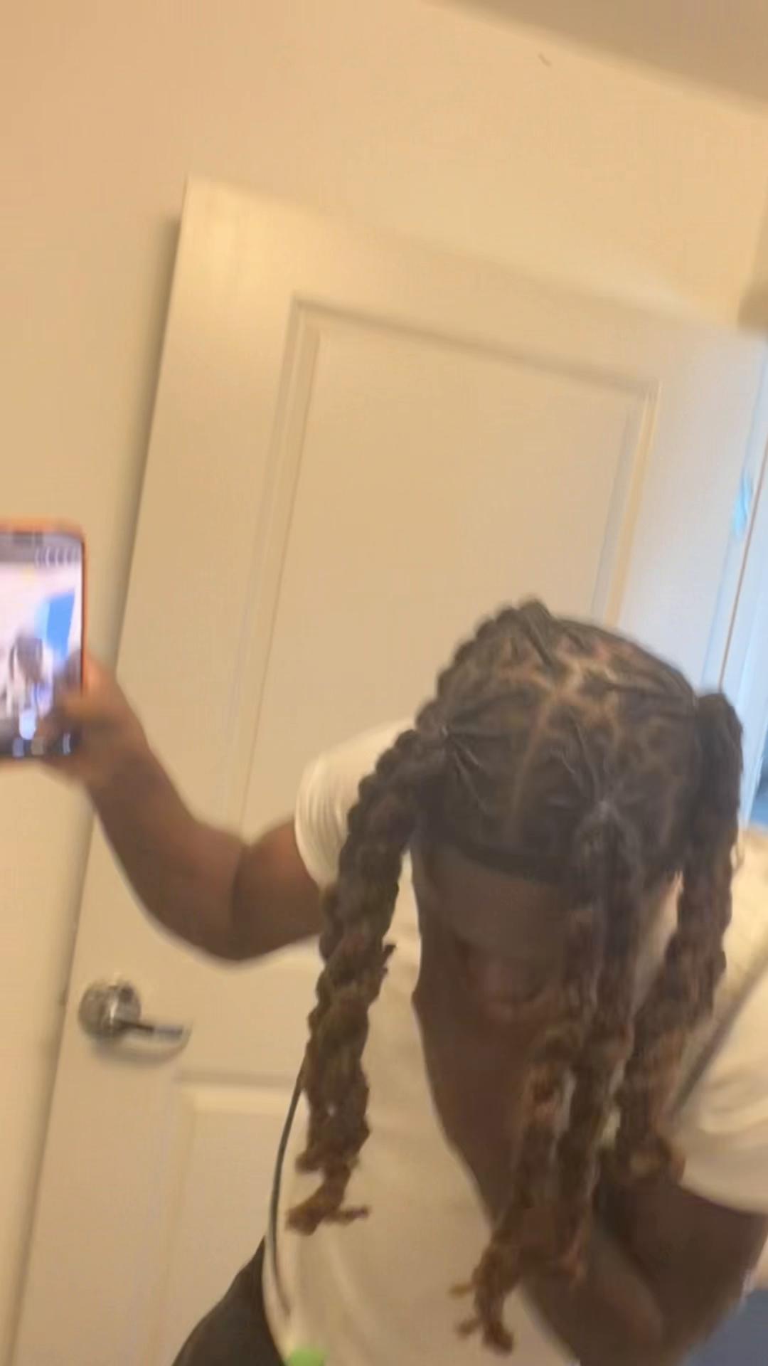 @HersheySyrupMere🍫