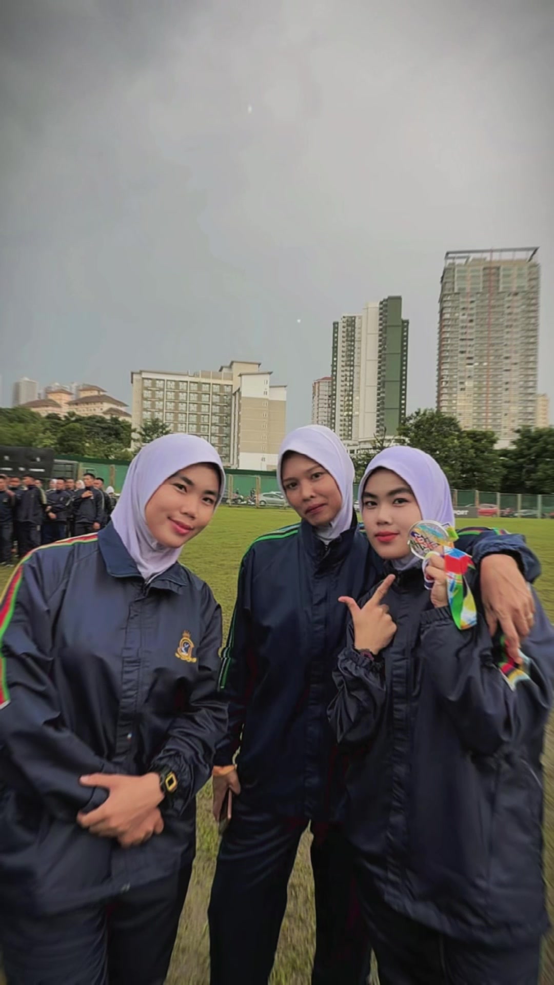 @IffaAydeen