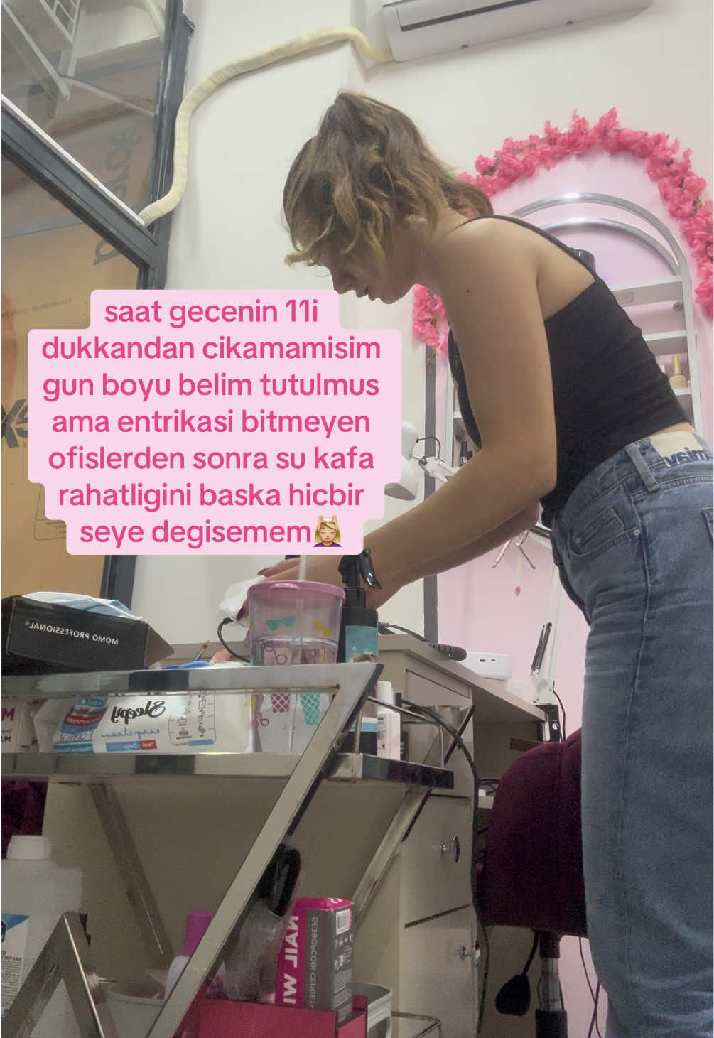 @Ecenails.co