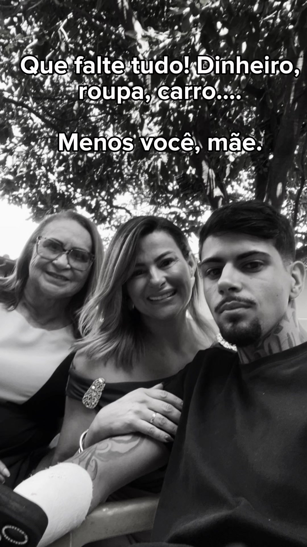 @Gustavo Godoy