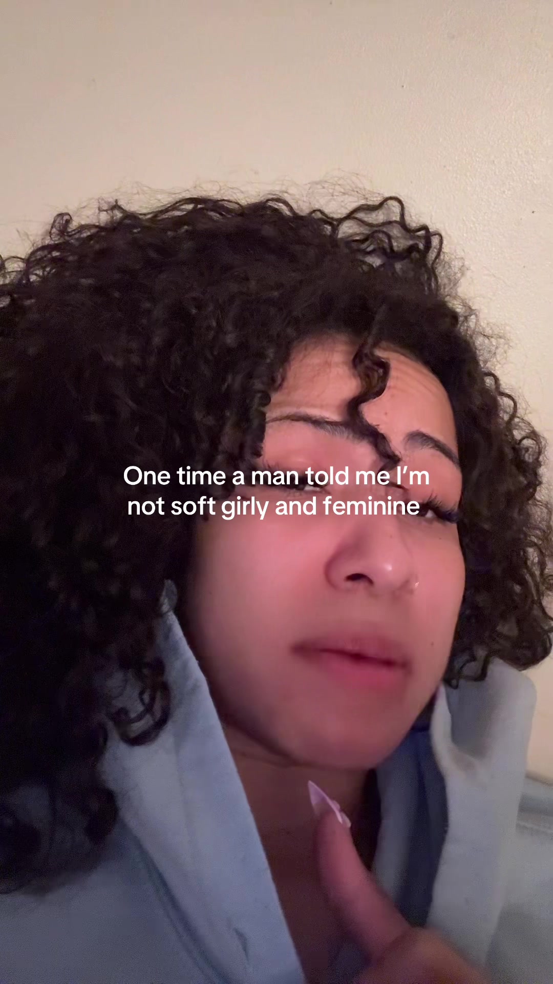 @ELLENIA MIONI