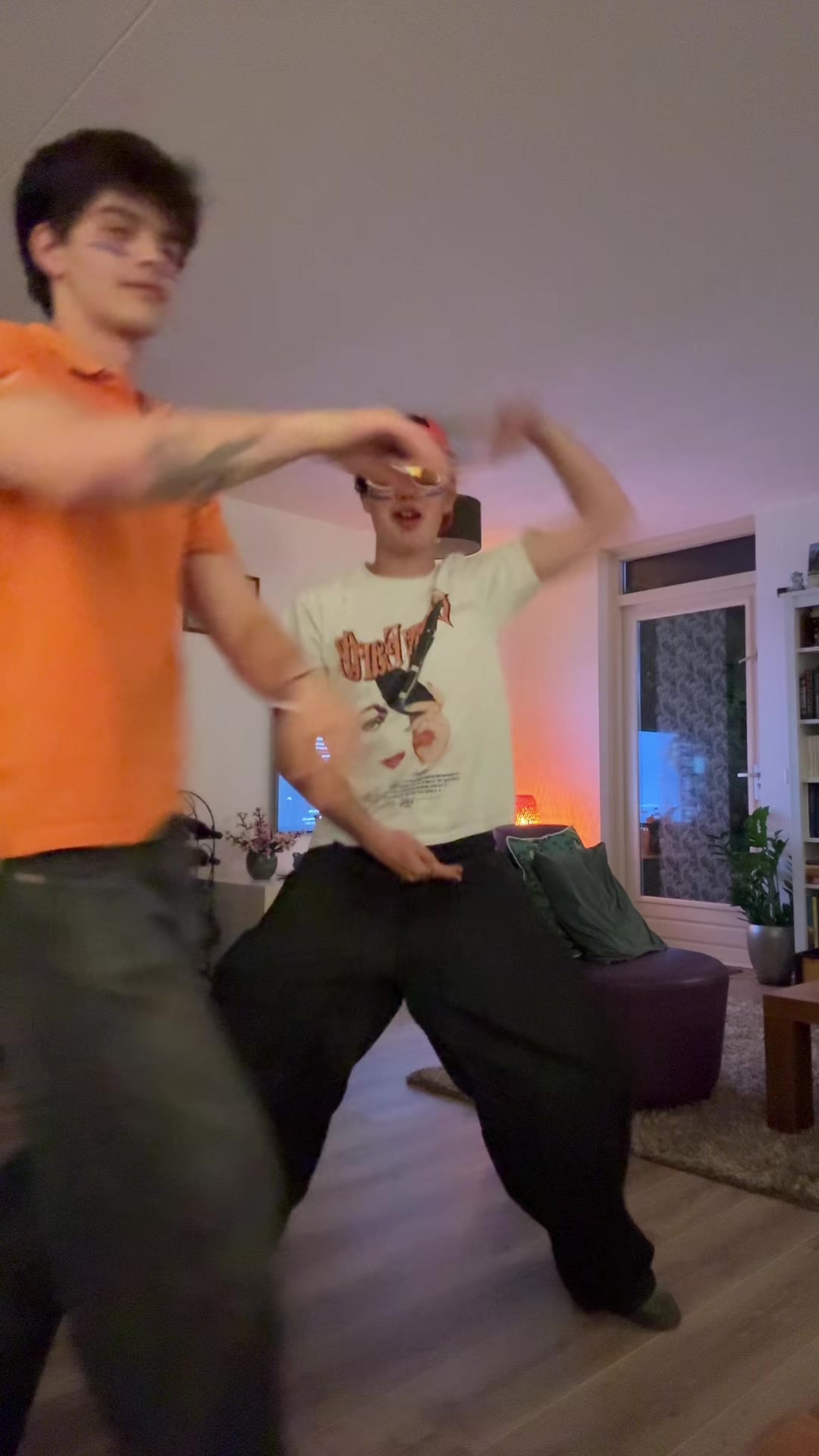 @l03k1
