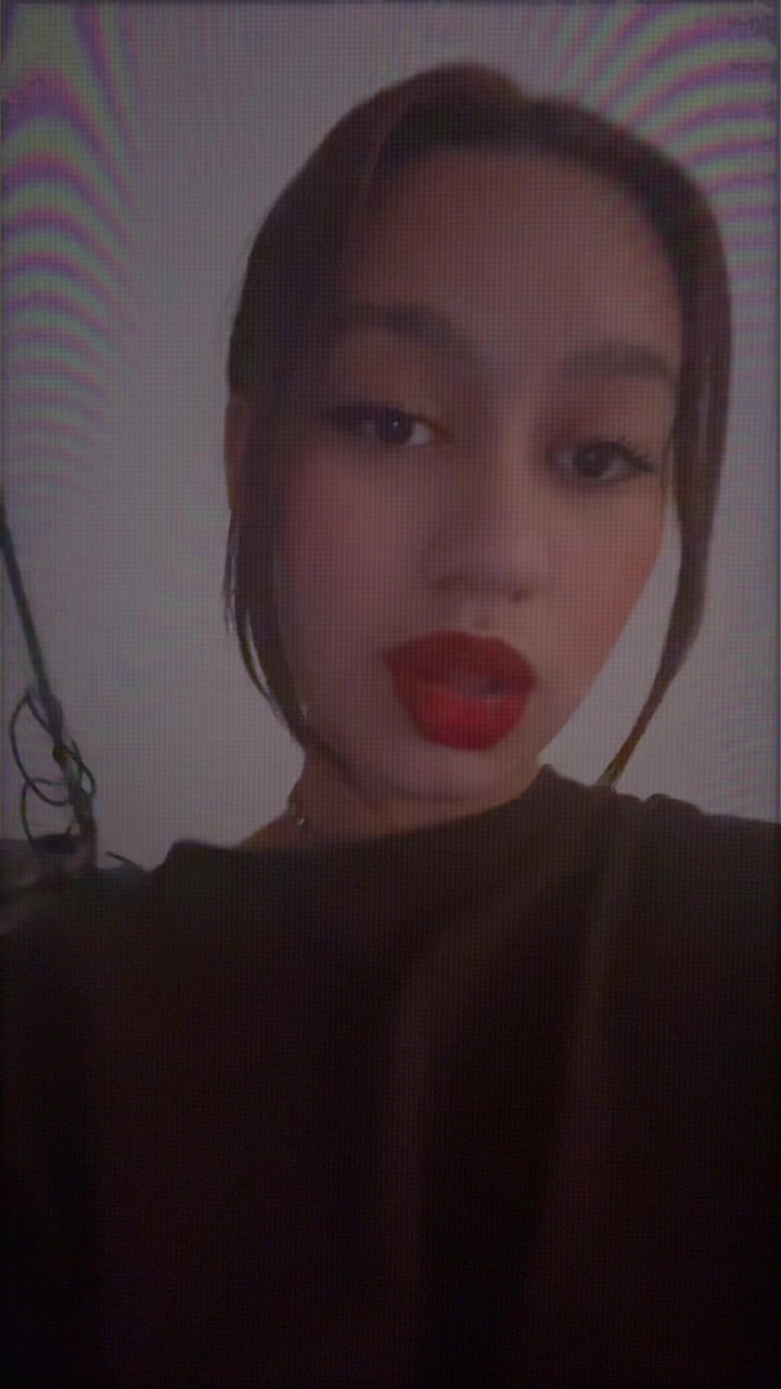 @Kamelia75