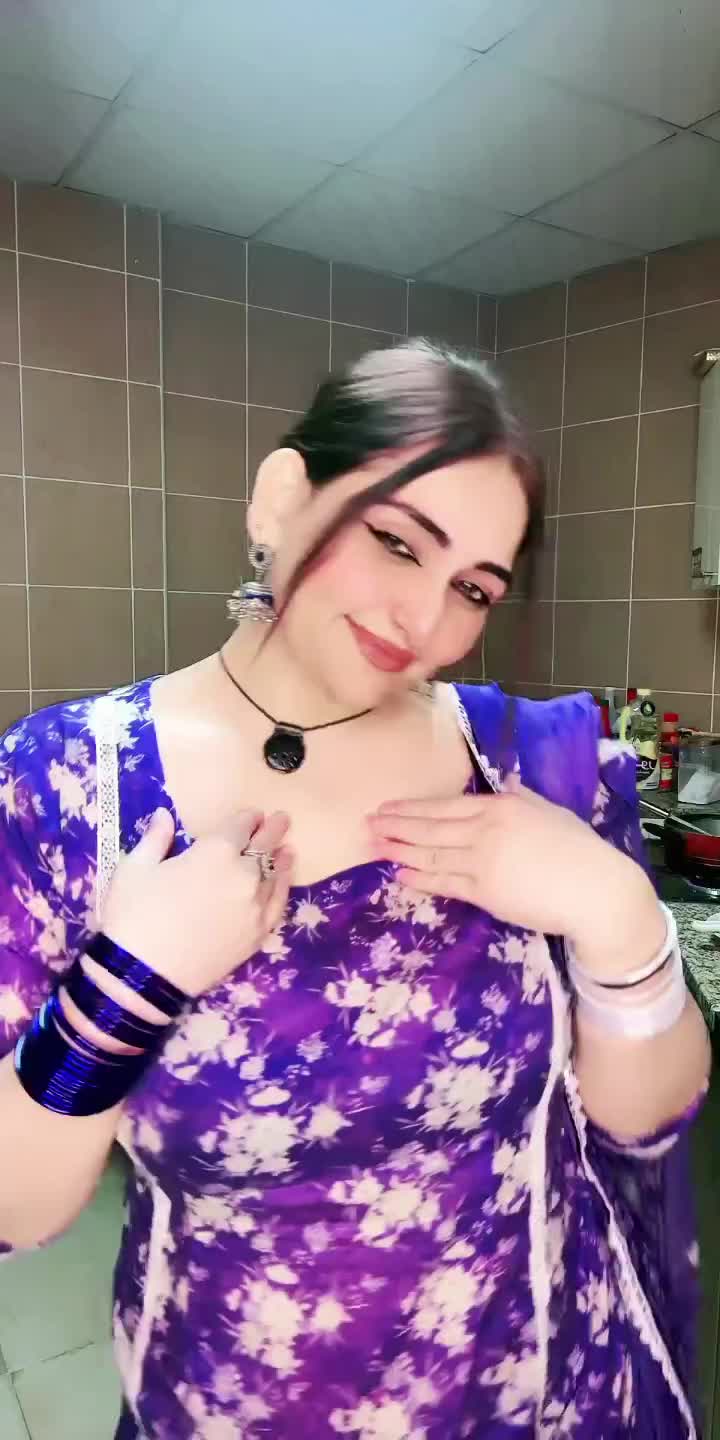 @🇵🇰𝚉𝚊𝚛𝚊 𝙱𝚞𝚝𝚝🇦🇪