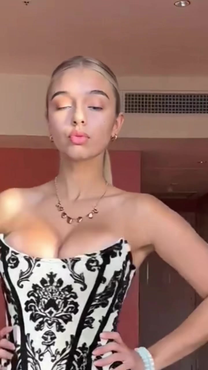 @Viktoria Vilson
