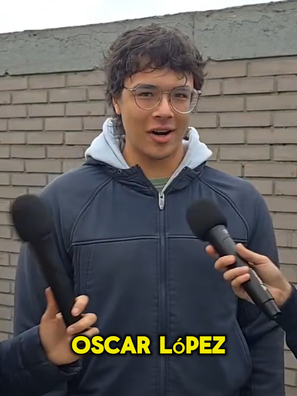 @Chisme Universitario