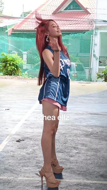 @Rhea ellz