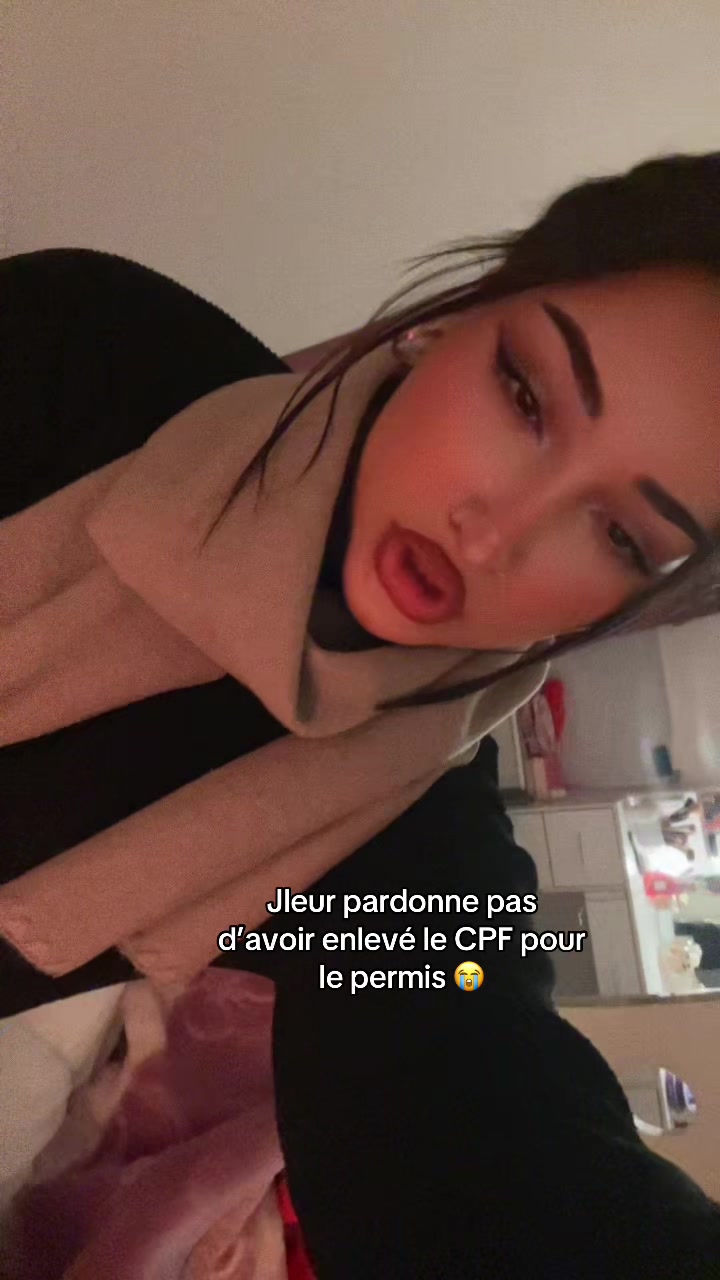 @🦋