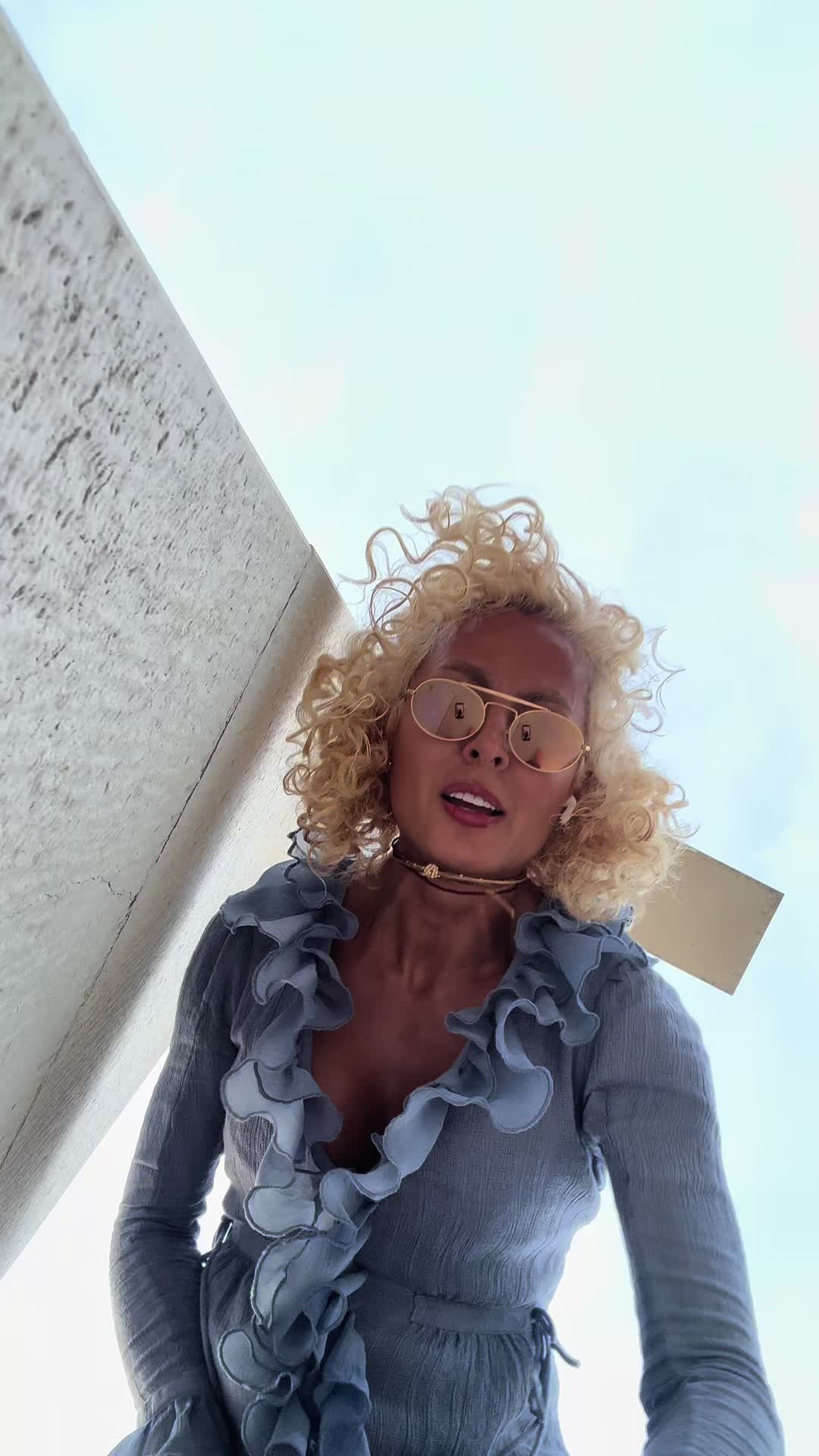 @El