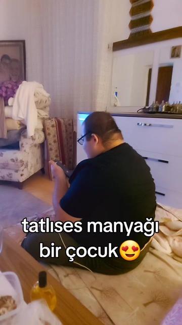 @YOZGATLI SARI GIZ🇹🇷🤘💡