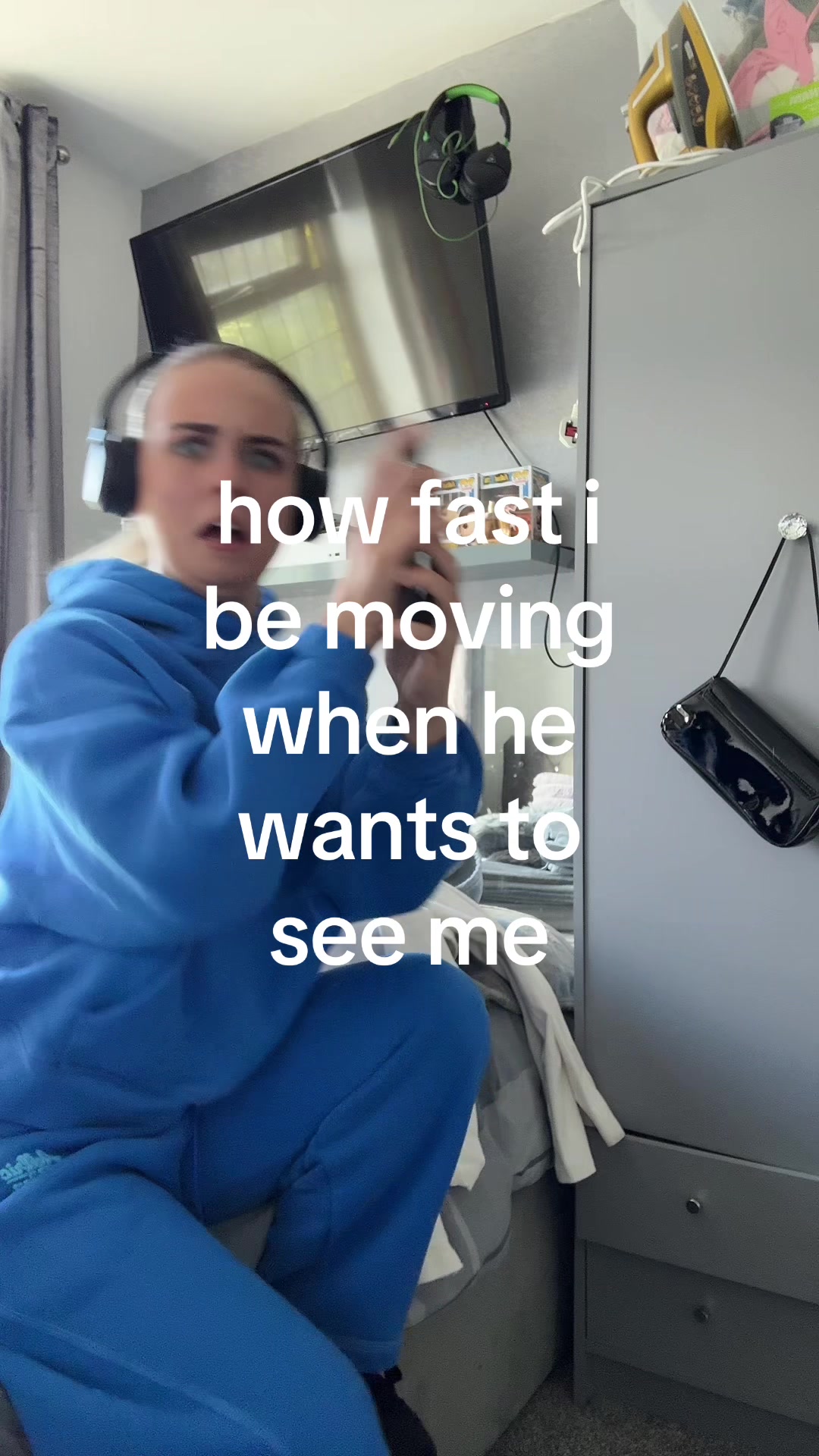 @anais