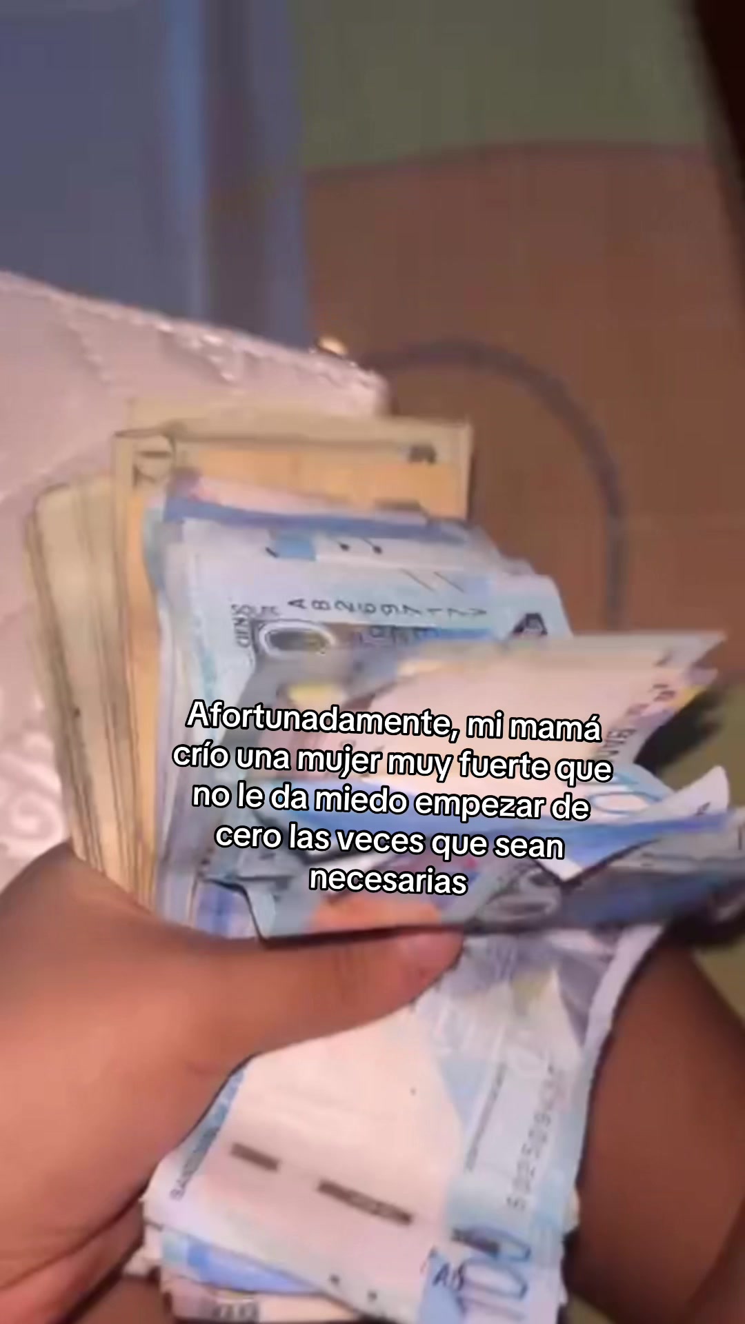 @ᥫ᭡